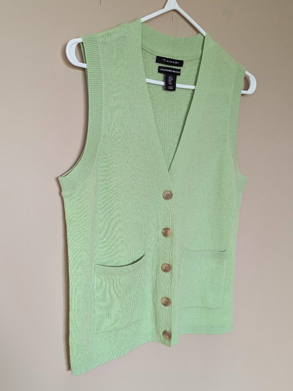 Tahari Women’s 100% Extra Fine Merino Wool Sweater Vest – Size M